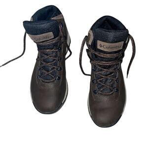 Columbia Women's 10 Newton Ridge Plus Waterproof Hiking Boot Trail Outdoor EUC